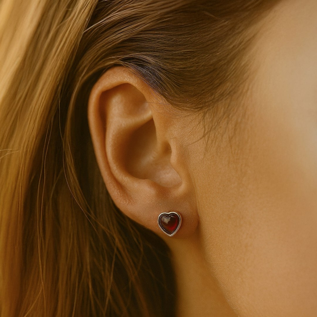 ATELIER-TIBET – Boucles d'Oreilles Coeur Passion en Grenat & Argent