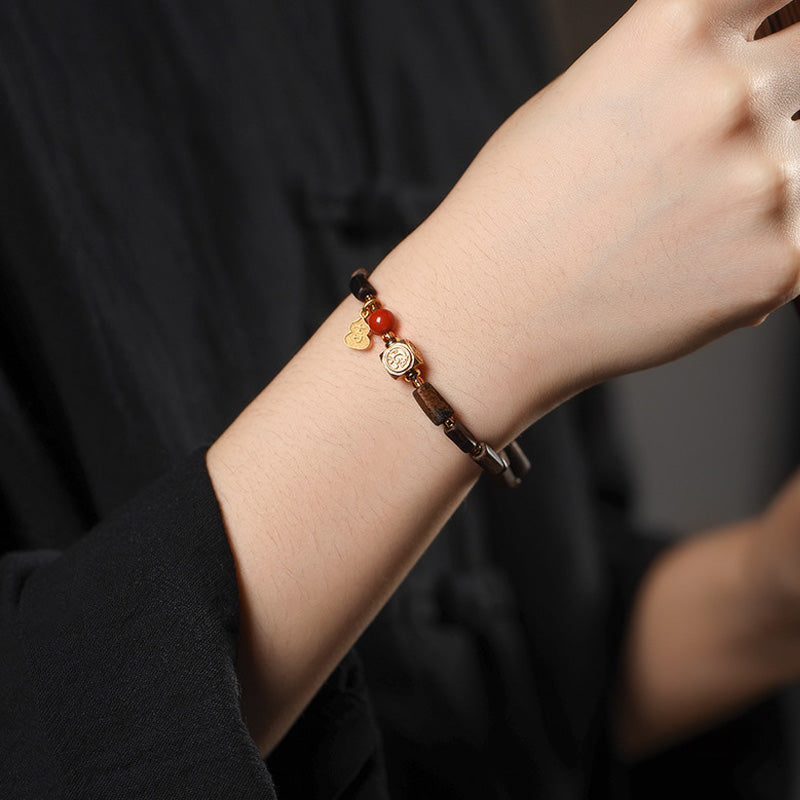 ATELIER-TIBET Bracelet Dalagan Sculpté – Bois d’Agar de Kalimantan, Argent S925 & Pierres Naturelles