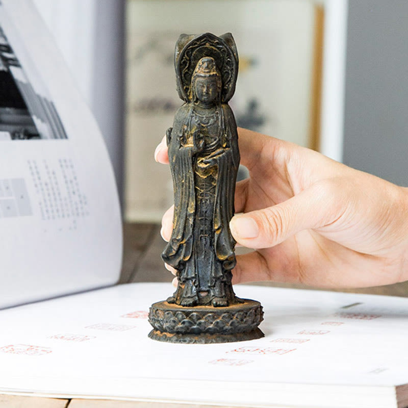 ATELIER-TIBET Statue de Buddha Stones en résine coulée à trois côtés Kwan Yin Avalokitesvara en poudre de fer et rouille Décoration de bureau