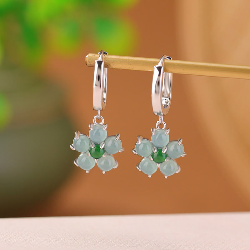 ATELIER-TIBET – Boucles d’Oreilles Fleur en Jade Vert Naturel & Argent 925 Plaqué Or