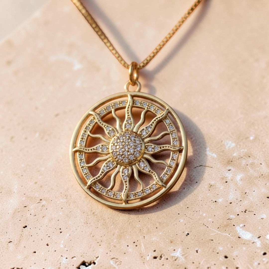 ATELIER-TIBET – Collier Rayonnement Intérieur Soleil Doré