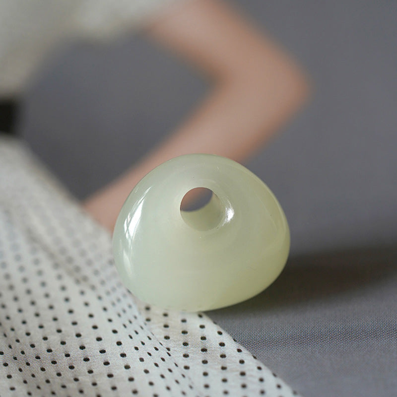 ATELIER-TIBET – Collier Pendentif en Jade Naturel