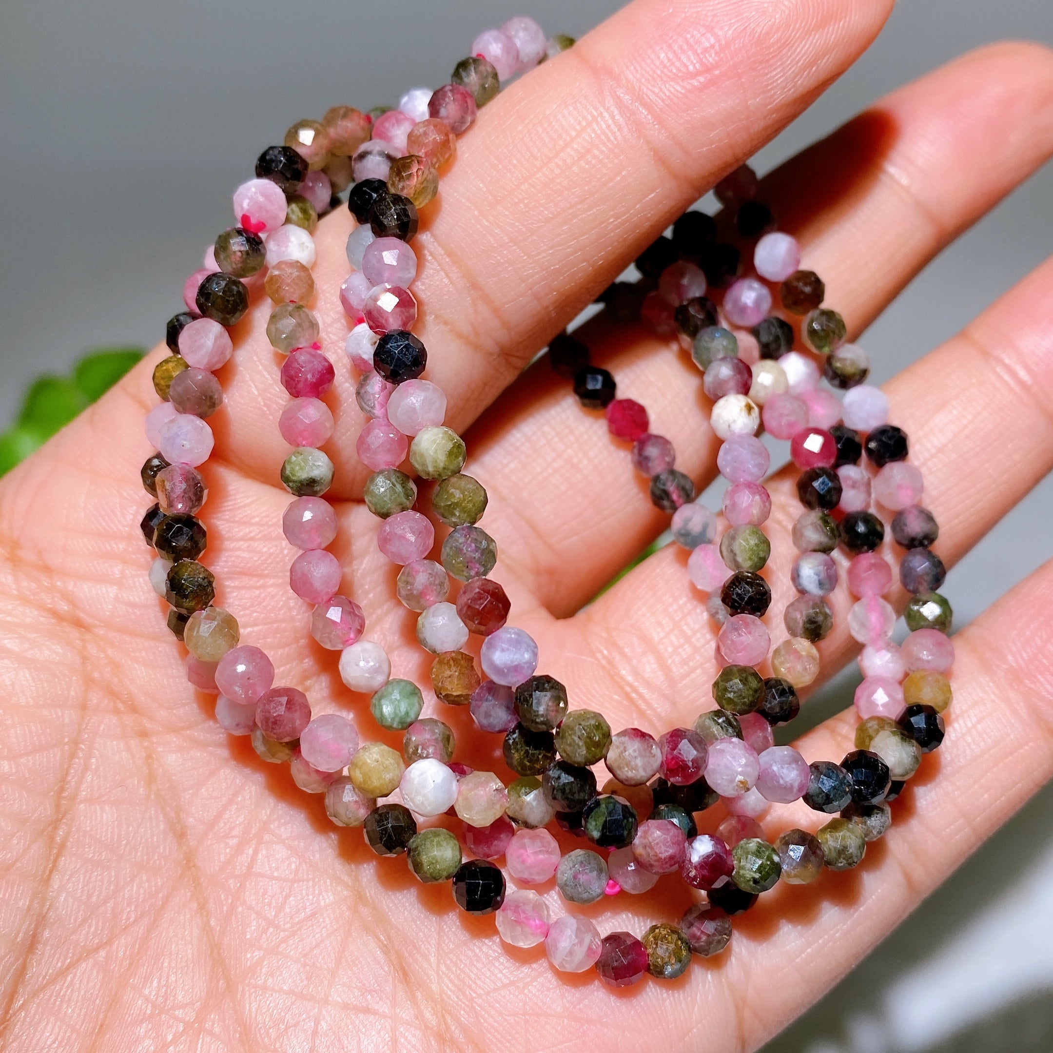 ATELIER-TIBET – Bracelet Élégant en Quartz Rose Facetté 4 mm