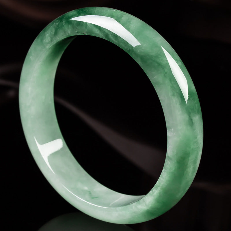 ATELIER-TIBET – Pendentif Jade Vert Renard à Neuf Queues