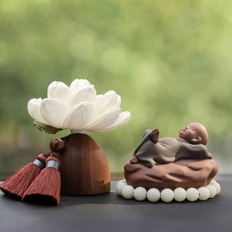 ATELIER-TIBET – Statue Bouddha en Bois de Pêcher Noir 5,4 cm | Décoration Zen Fleur