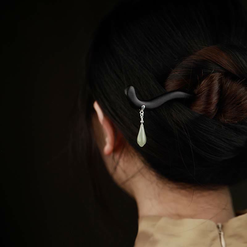 ATELIER-TIBET Pic à Cheveux Jade Hetian & Bois d’Ébène 18cm