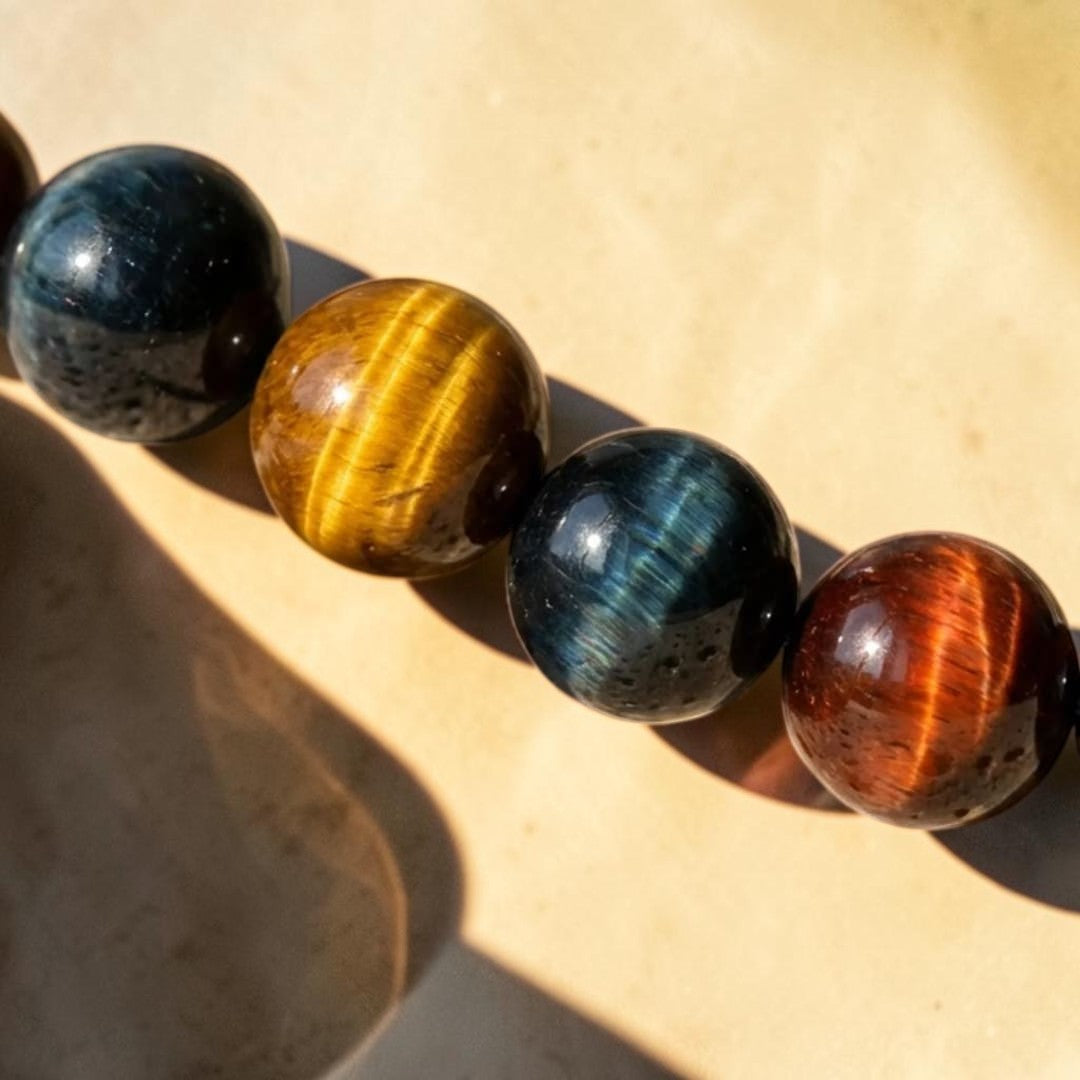 ATELIER-TIBET – Collier Oeil Multiple en Oeil de Tigre, Oeil de Faucon & Oeil de Taureau