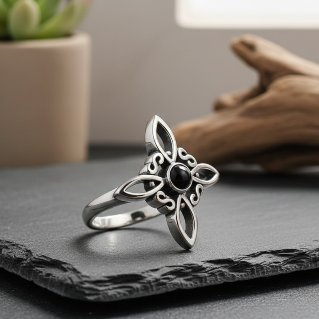 ATELIER-TIBET – Bague “Énergie Mystique” en Obsidienne Noire & Nœud de Sorcière – Protection Symbolique & Élégance Envoûtante