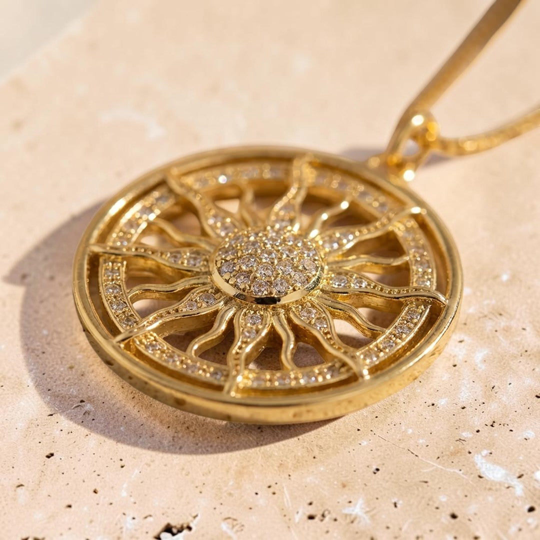 ATELIER-TIBET – Collier Rayonnement Intérieur Soleil Doré