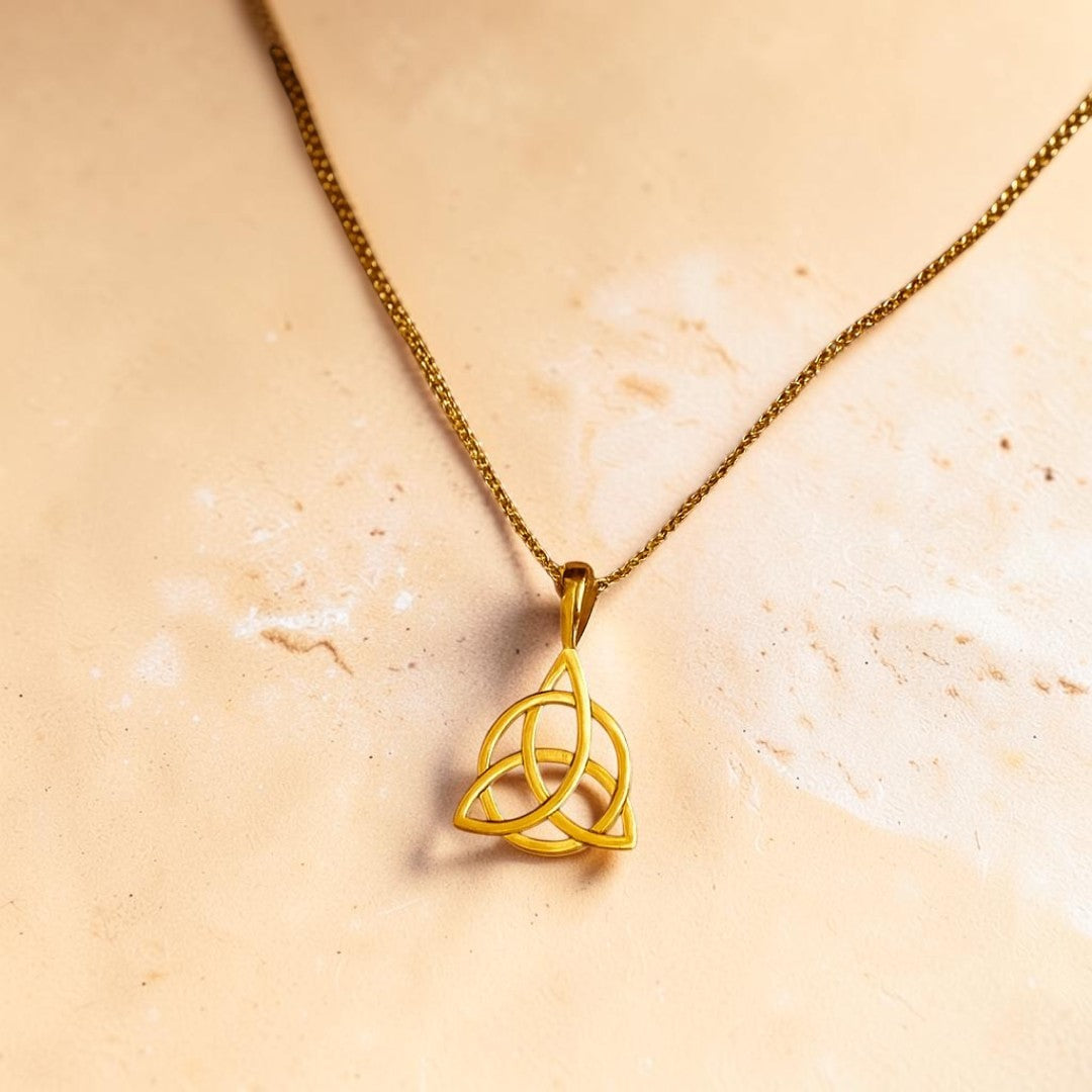ATELIER-TIBET – Pendentif Triquetra en Acier Inoxydable