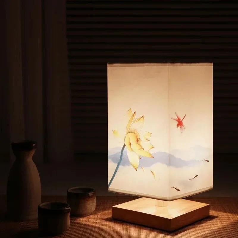 ATELIER-TIBET – Lampe de Chevet Japonaise Rétro en Bois & Tissu, Lumière Douce et Apaisante
