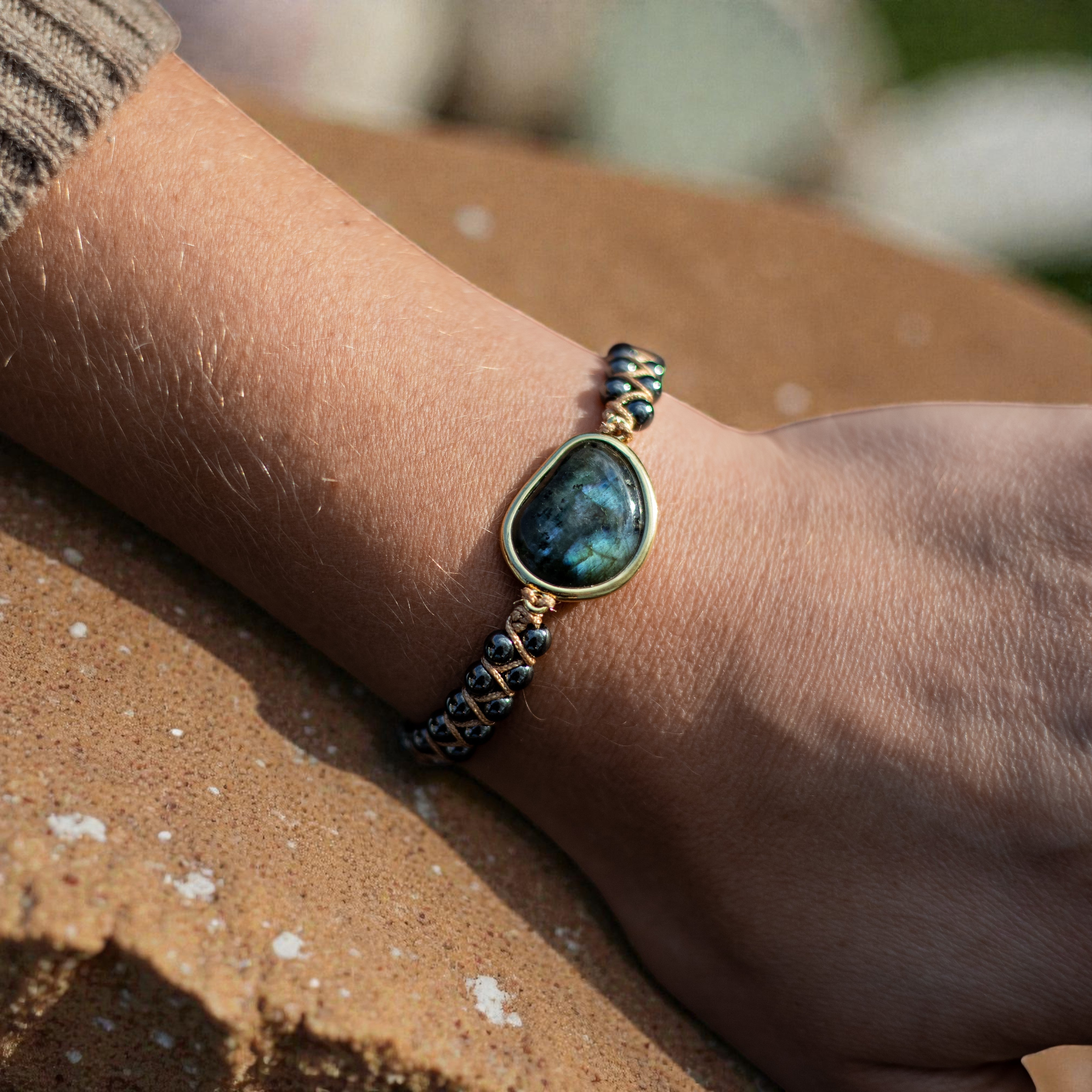 ATELIER-TIBET – Bracelet Oeil Céleste en Labradorite & Hématite
