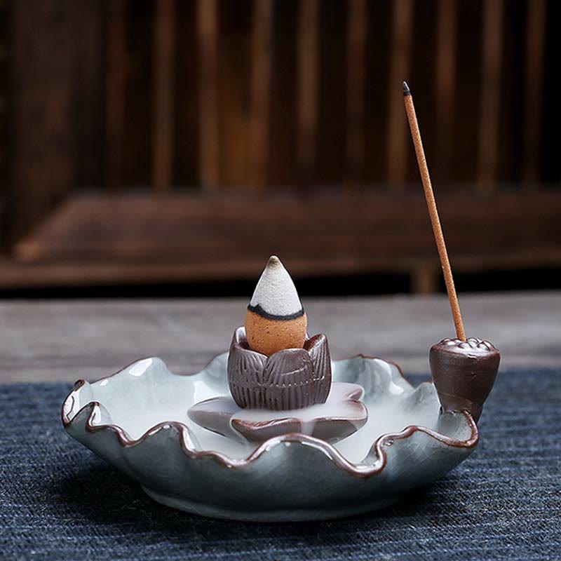 ATELIER-TIBET Brûleur d'encens à reflux spirituel carré en céramique en forme de fleur de prunier et de lotus
