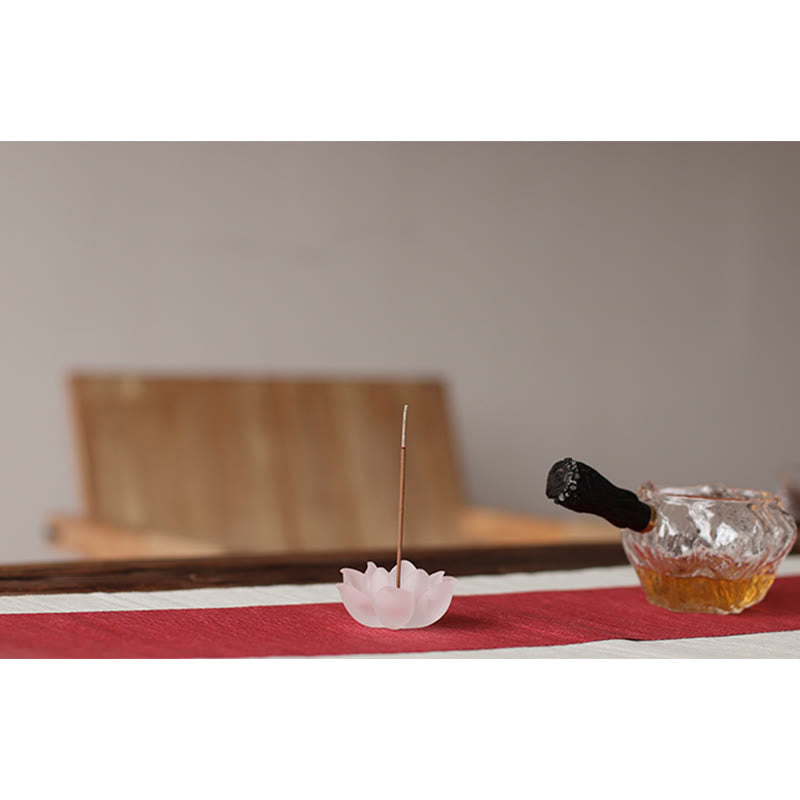ATELIER-TIBET – Porte-Encens Lotus Blanc en Cristal Liuli – Méditation & Sérénité