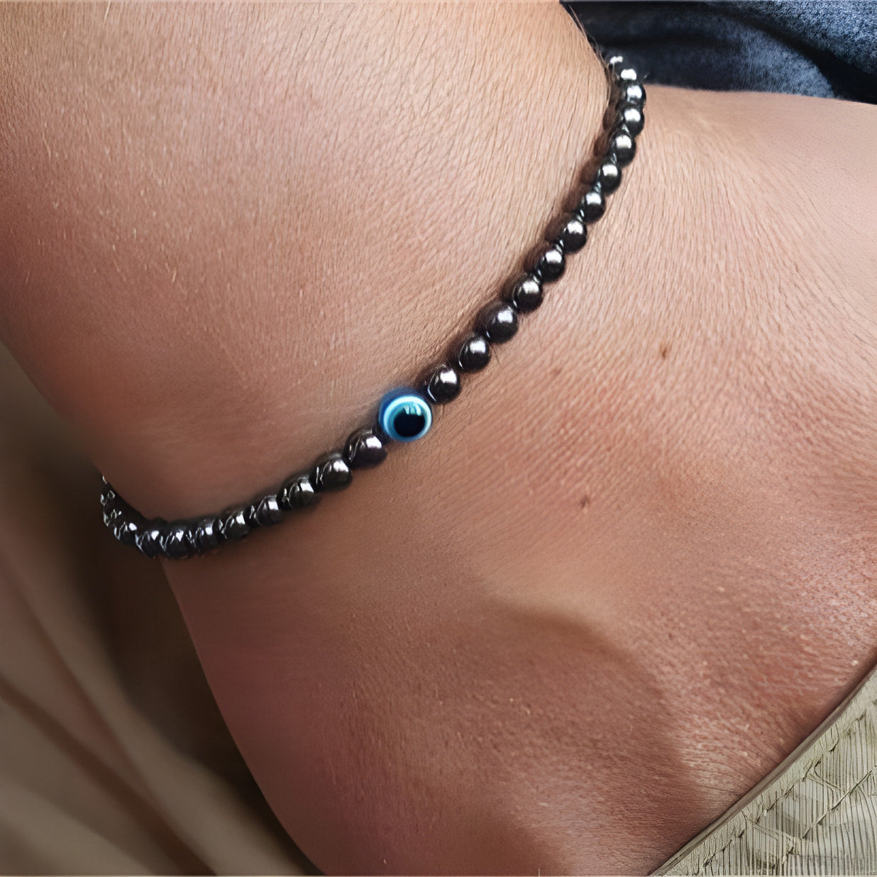 ATELIER-TIBET – Bracelet en Onyx Noir & Symbole du Mauvais Œil (Perles 4 mm)
