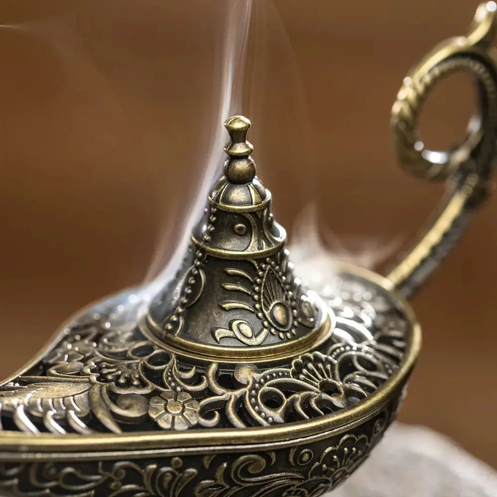 ATELIER-TIBET – Brûleur d’Encens Lampe Antique en Métal, Élégance & Tradition