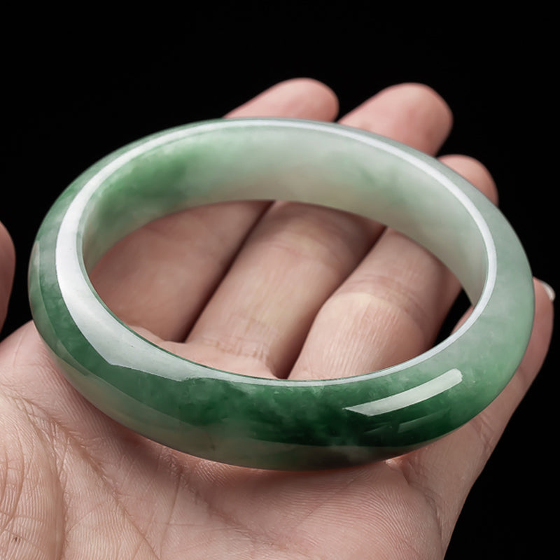 ATELIER-TIBET – Pendentif Jade Vert Renard à Neuf Queues