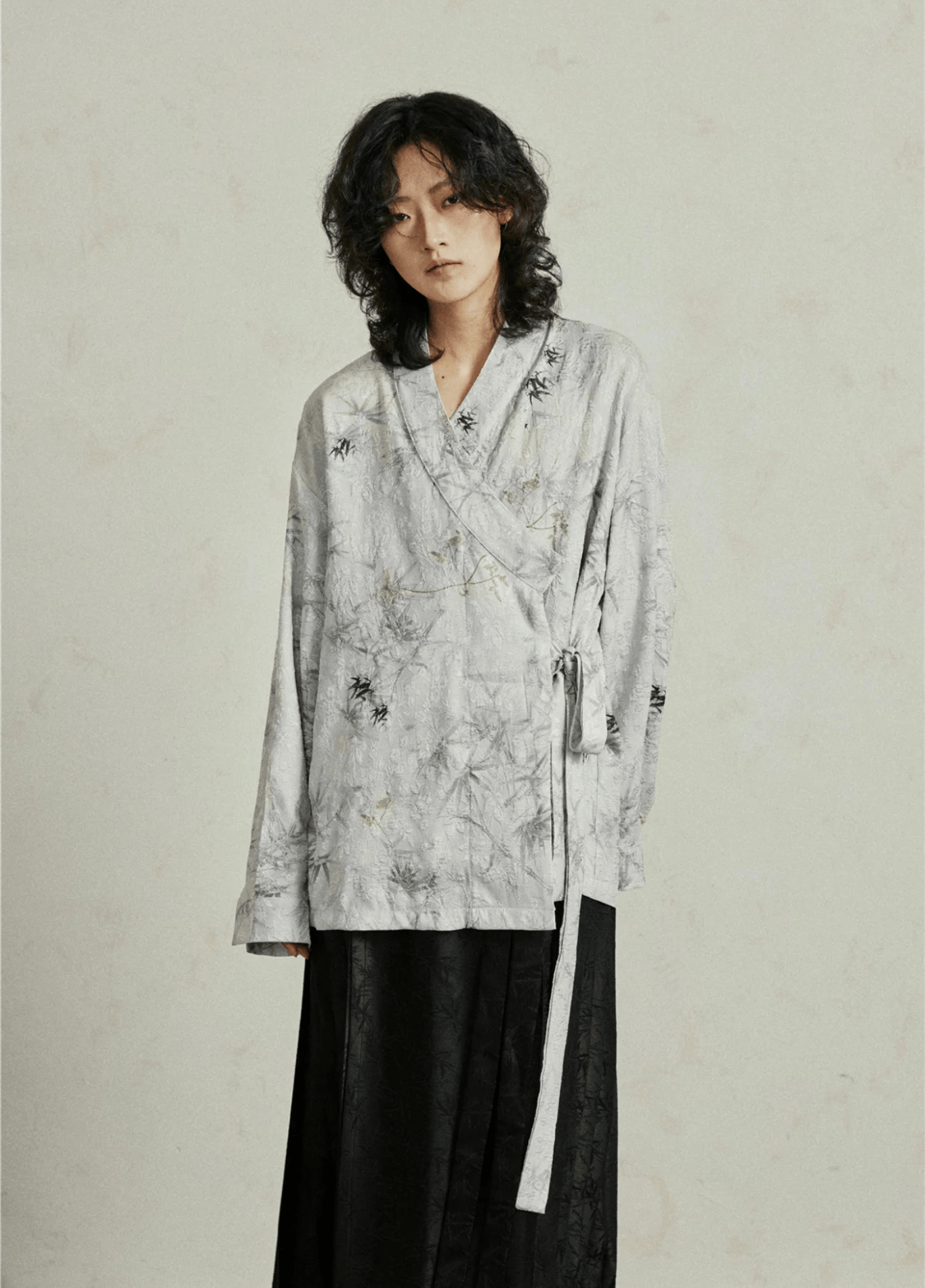Chemisier kimono court femme jacquard gris perle – Sumi 2.0