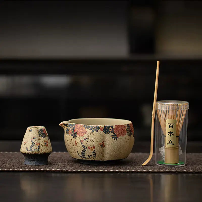 Coffret Matcha Japonais – Bol Fleuri Céramique & Bambou