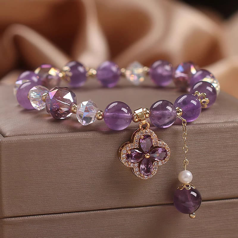 Bracelet de guérison spirituelle en améthyste naturelle avec breloque trèfle à quatre feuilles
