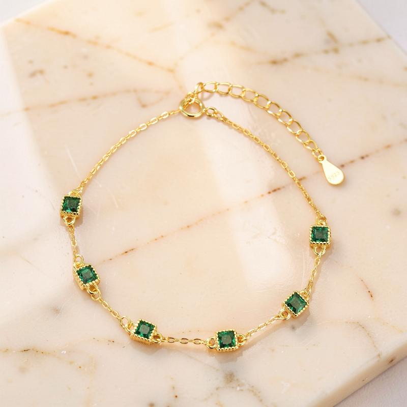 ATELIER-TIBET – Bracelet Émeraude – Lumière Royale, Argent Plaqué Or
