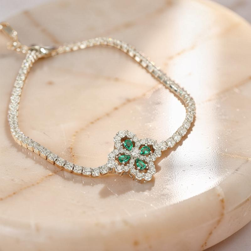 ATELIER-TIBET – Bracelet Émeraude Trèfle – Chance Étincelante, Argent