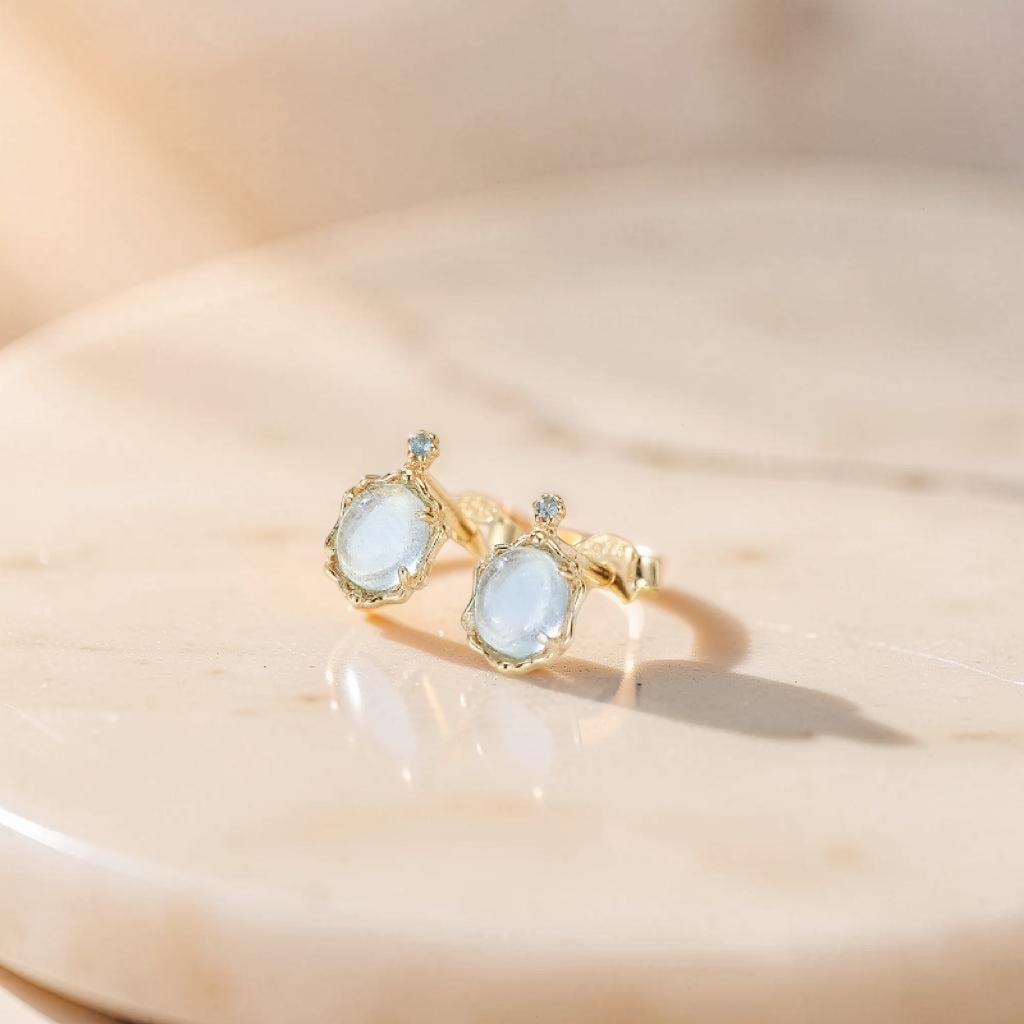 ATELIER-TIBET – Clous d'oreilles Aigue marine – Vague Céleste, Argent 925
