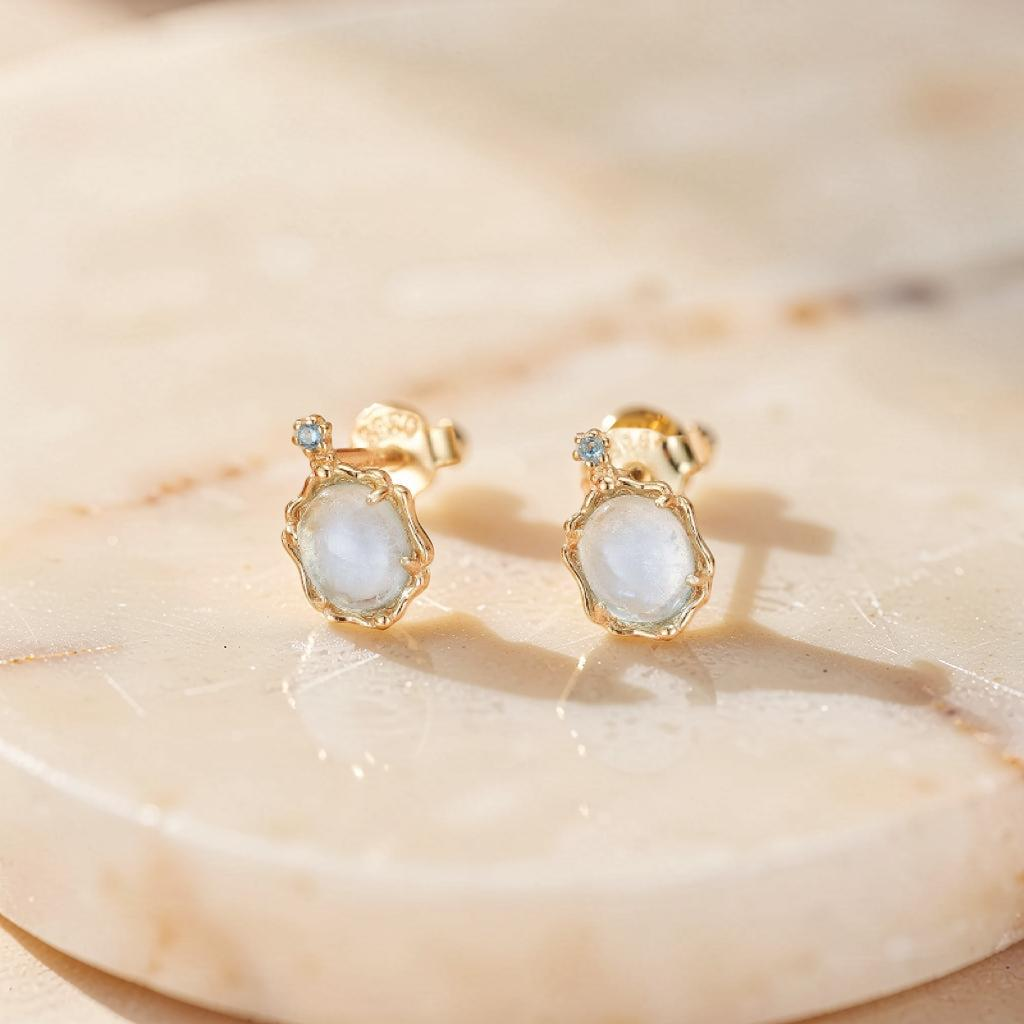 ATELIER-TIBET – Clous d'oreilles Aigue marine – Vague Céleste, Argent 925