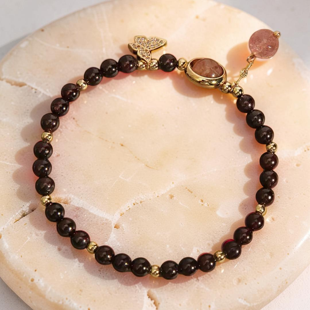 ATELIER-TIBET – Bracelet Grenat et Quartz Fraise – Grâce Papillon