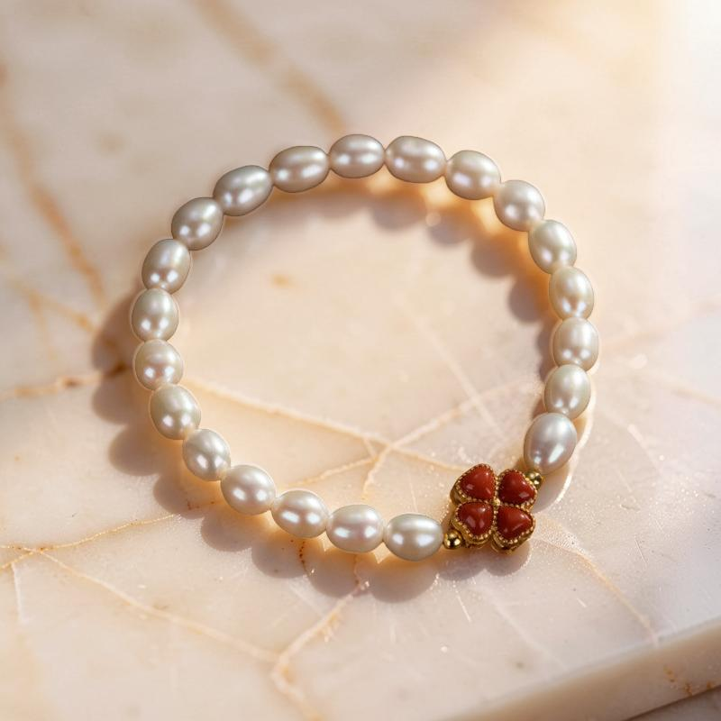 ATELIER-TIBET – Bracelet Perle – Trèfle Charmant, Argent Plaqué Or