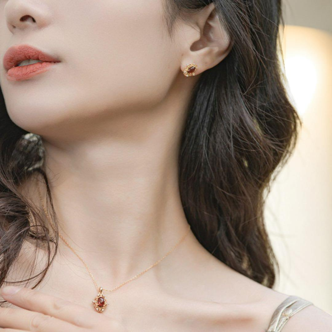 ATELIER-TIBET – Boucles d'Oreilles Grenat – Flamme Royale, Argent Plaqué Or 10K