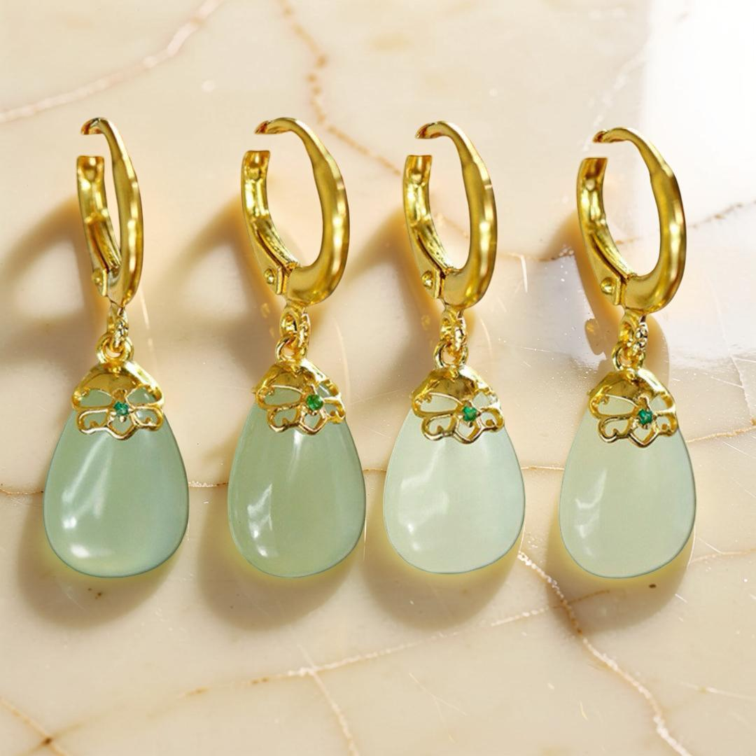 ATELIER-TIBET – Boucles d'Oreilles Jade – Aura Apaisante, Argent Plaqué Or