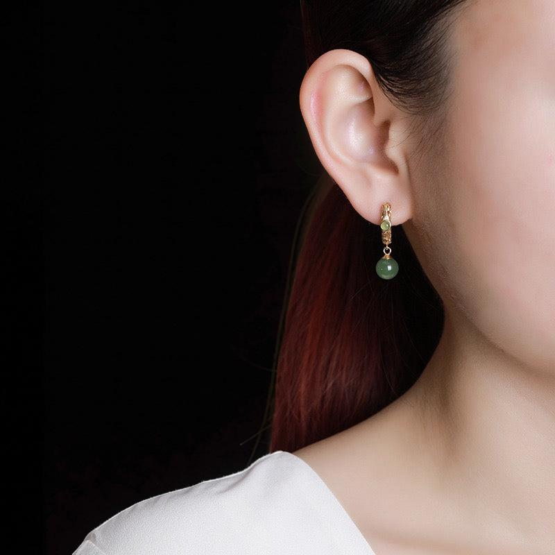 ATELIER-TIBET – Boucles d'Oreilles Jade – Jardin Impérial, Argent Plaqué Or