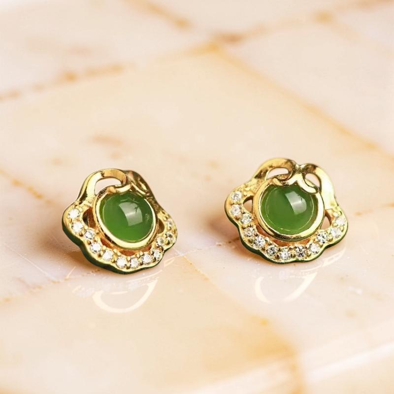 ATELIER-TIBET – Boucles d'Oreilles Jade – Nuage de Bonheur, Argent Plaqué Or