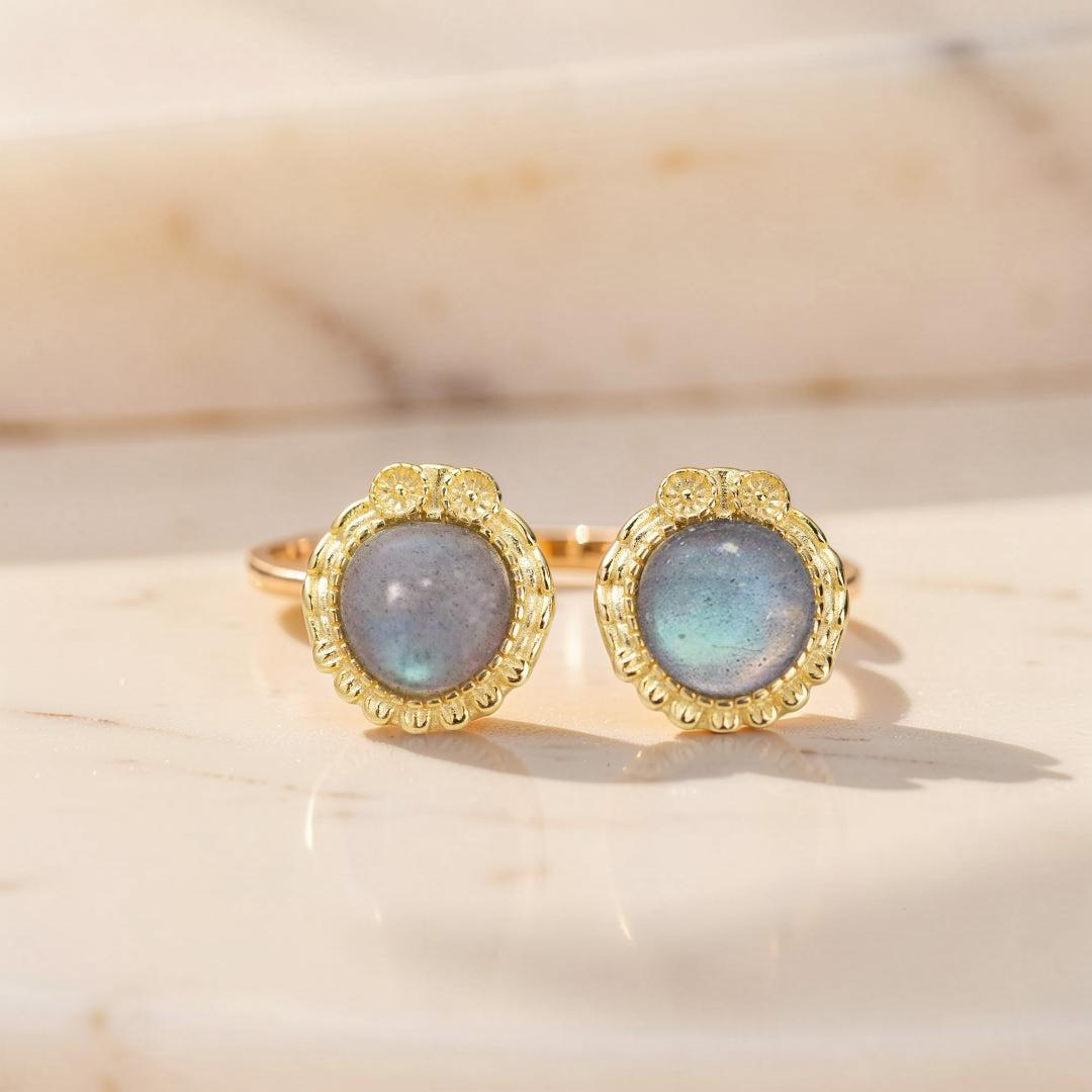 ATELIER-TIBET – Boucles d'Oreilles Labradorite – Sagesse Antique, Argent Plaqué Or
