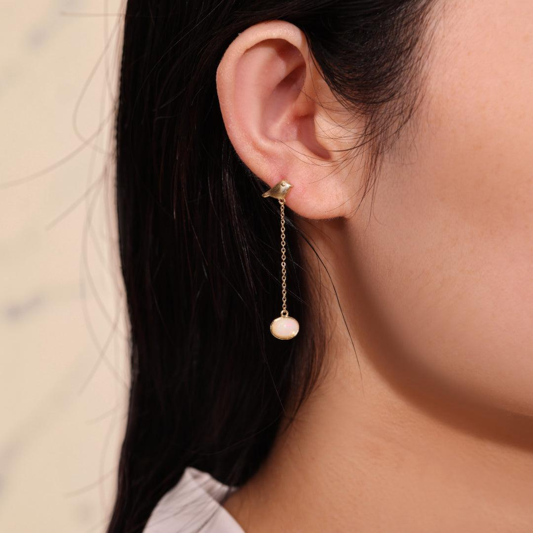 ATELIER-TIBET – Boucles d'Oreilles Opale – Mélodie du Ciel, Argent Plaqué Or