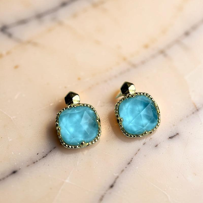 ATELIER-TIBET – Boucles d'Oreilles Turquoise – Étreinte du Ciel, Argent Plaqué Or