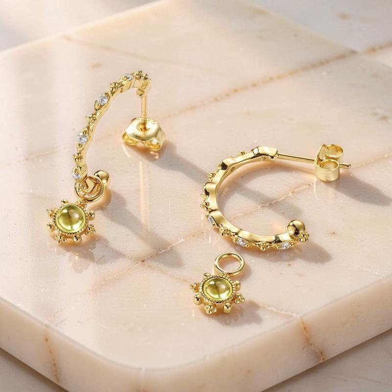ATELIER-TIBET – Boucles d’Oreilles Créoles Péridot – Lumière d’Olivine, Argent Plaqué Or