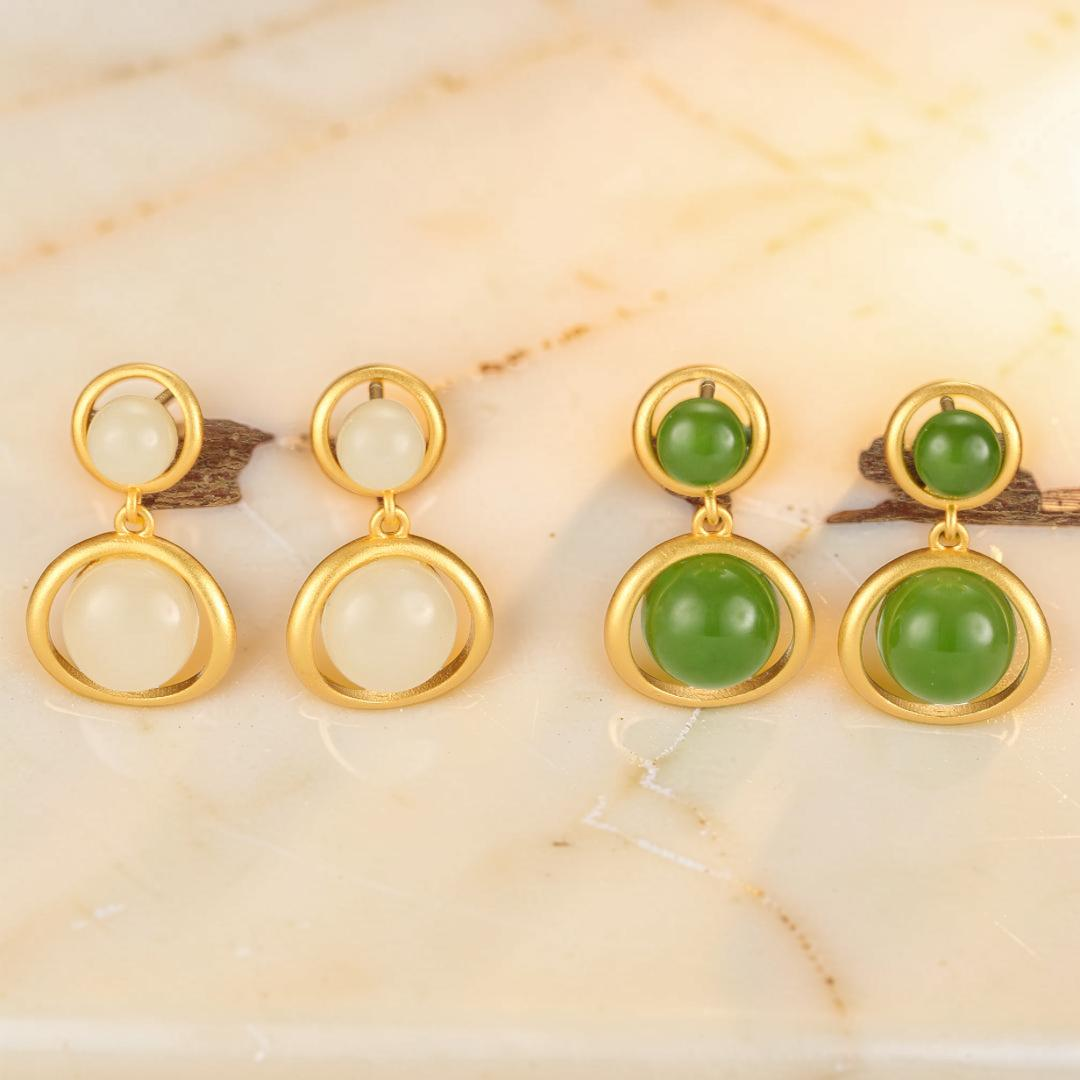 ATELIER-TIBET – Boucles d’Oreilles Jade – Soleil Intérieur, Argent Plaqué Or