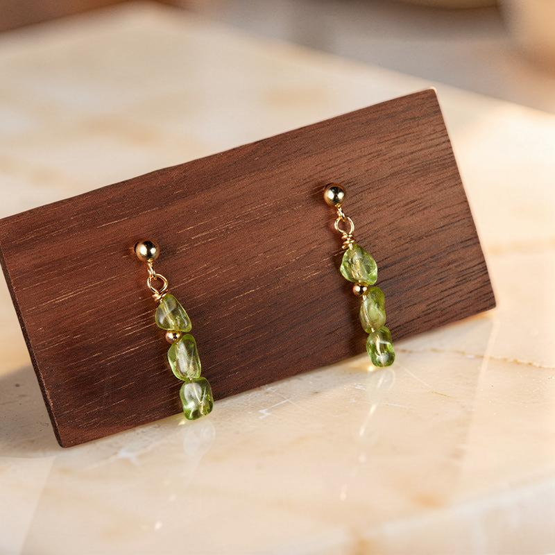 ATELIER-TIBET – Boucles d’Oreilles Pendantes Péridot – Gouttes Solaires, Argent Plaqué Or