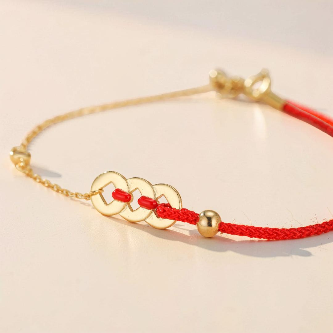 ATELIER-TIBET – Bracelet Cordon Rouge – Monnaies Porte-Bonheur, Argent Plaqué Or 18K