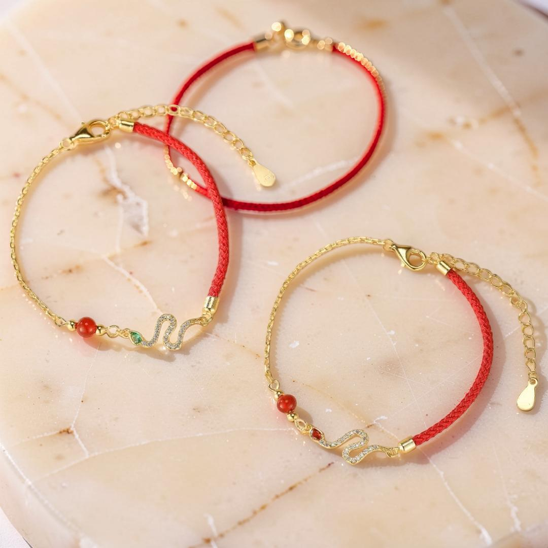 ATELIER-TIBET – Bracelet Fil Rouge Serpent – Force Mystique, Argent Plaqué Or