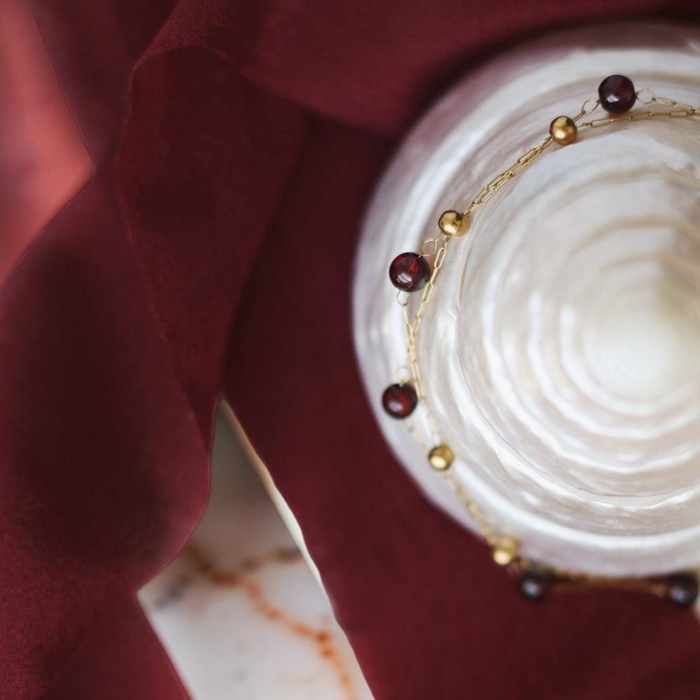 ATELIER-TIBET – Bracelet Grenat – Cœur de Passion, Plaqué Or 18K