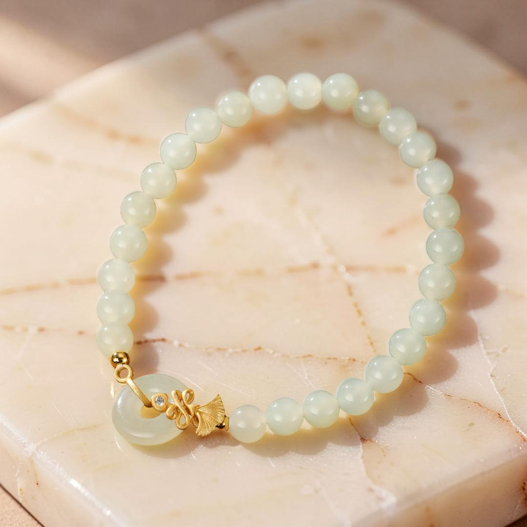 ATELIER-TIBET – Bracelet Jade Blanc – Grâce d'Œillet, Argent Plaqué Or