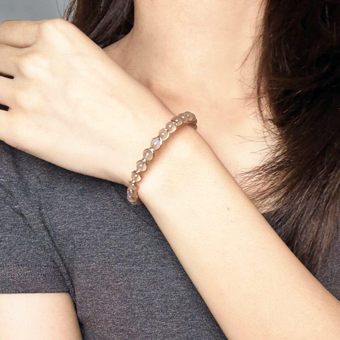 ATELIER-TIBET – Bracelet Labradorite – Lumière Intérieure, Argent Plaqué Or