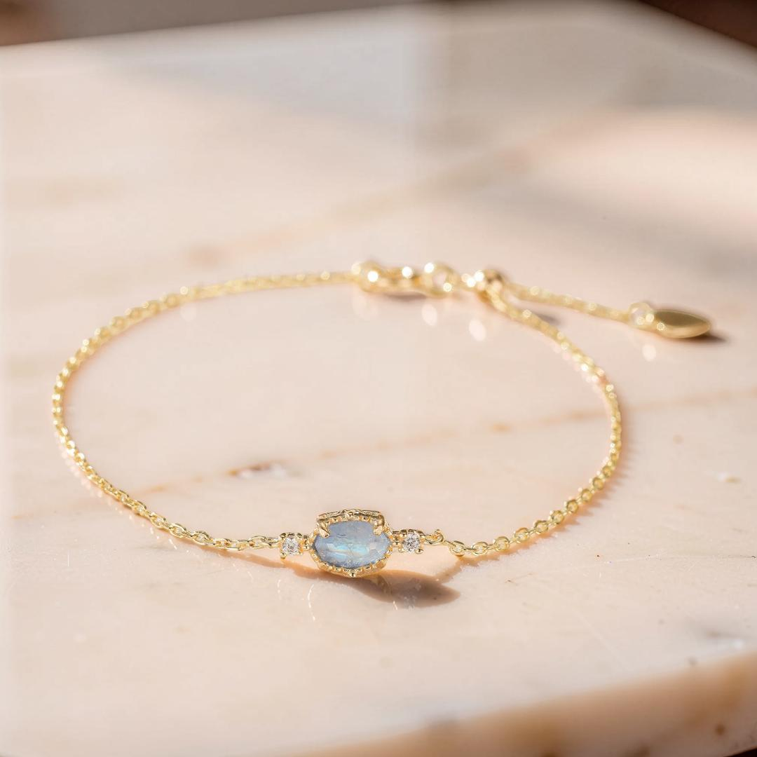 ATELIER-TIBET – Bracelet Pierre de Lune – Luna, Argent Plaqué Or