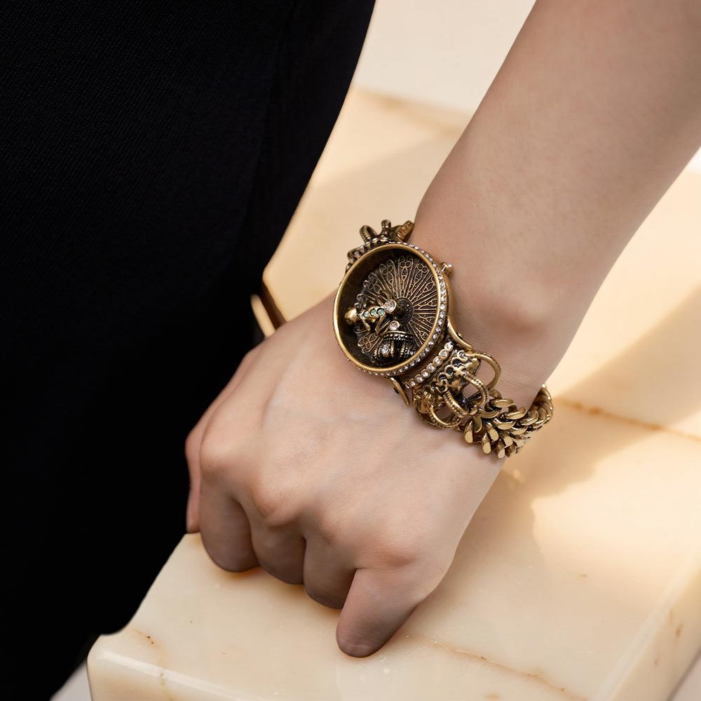 ATELIER-TIBET – Bracelet Vintage Zircon – Roi Grenouille