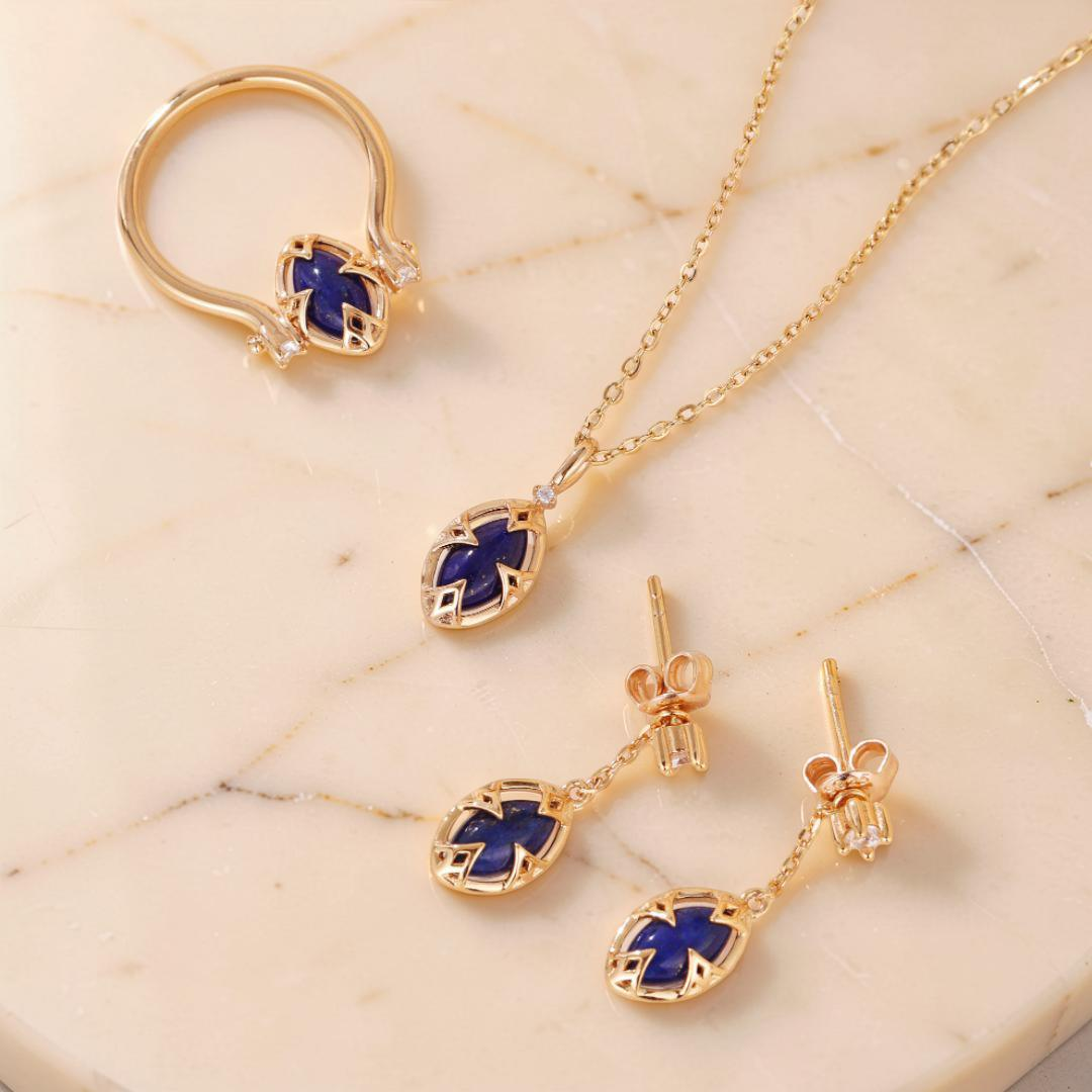 ATELIER-TIBET – Boucles d'Oreilles Lapis Lazuli et Quartz Clair – Étoile du Matin, Argent Plaqué Or