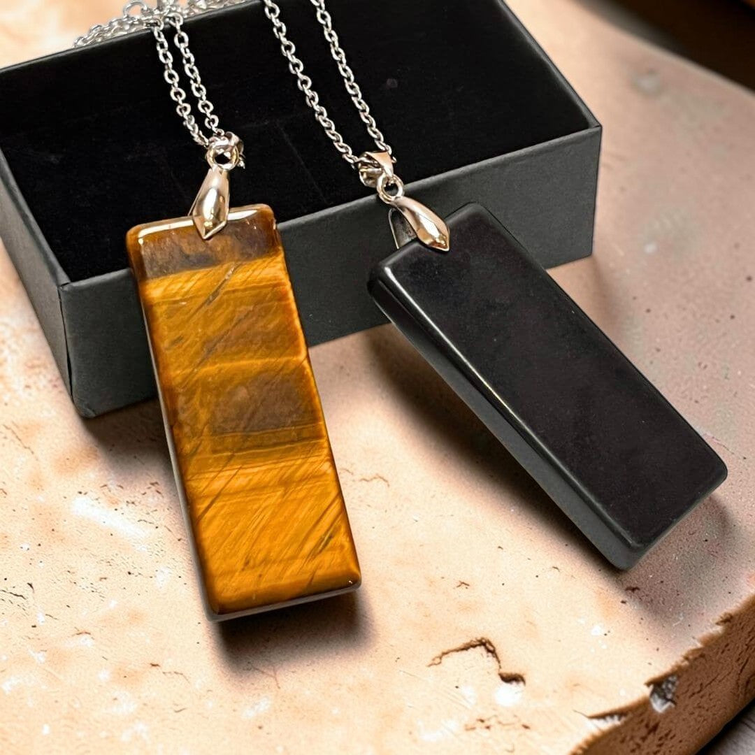 ATELIER-TIBET – Pendentif Élégance & Puissance en Pierre Naturelle