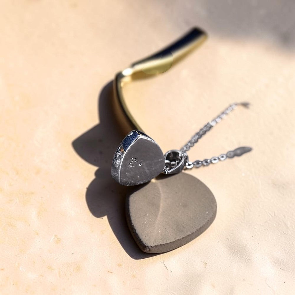 ATELIER-TIBET – Pendentif Protecteur d'Aura en Labradorite & Argent